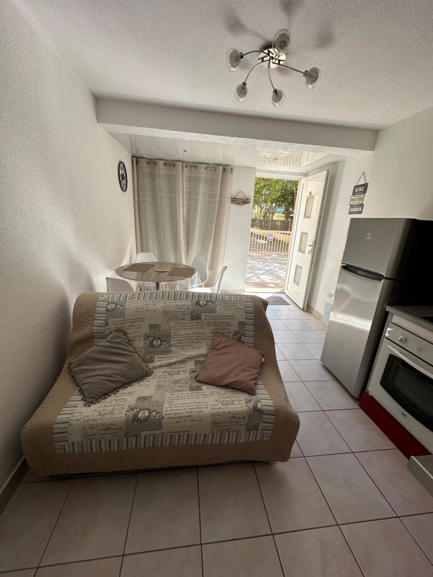 Appartement Proche De La Plage Saint-Pierre-la-Mer  Eksteriør bilde